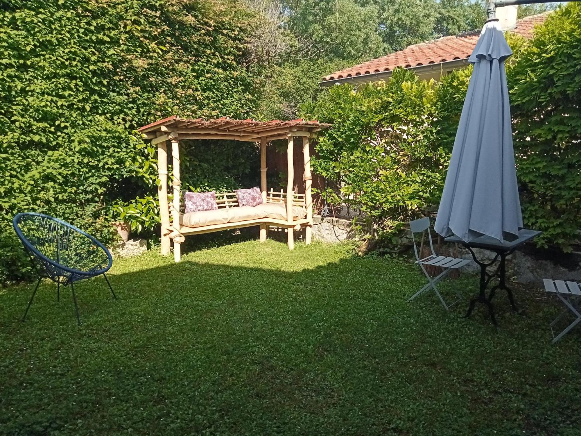 Maison En Pierre Restauree Avec Jardin Auch Extérieur photo